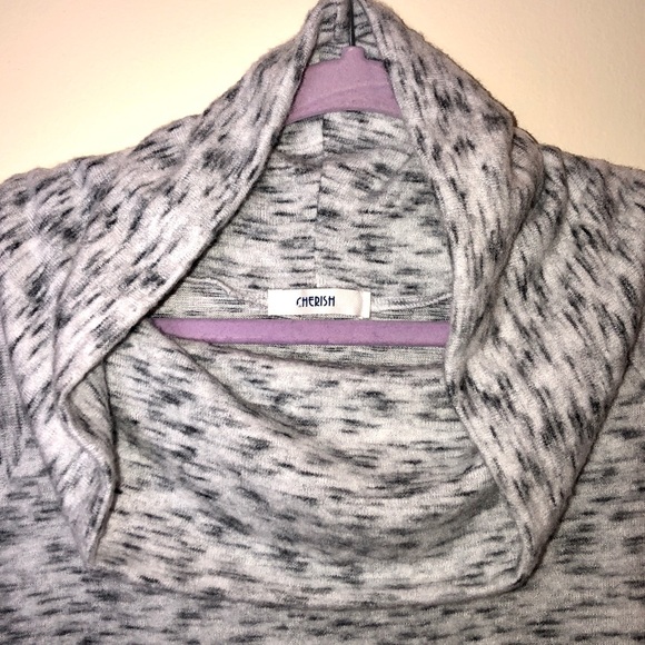 Quarter Sleeve Sweater - Picture 2 of 4